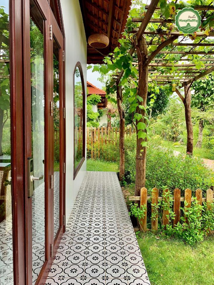 Mekong Rustic Can Tho Hideaway Exterior photo